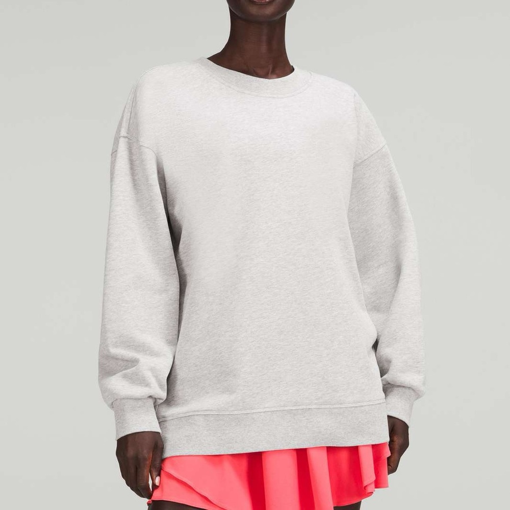 Lululemon perfectly oversized White Crew Size 6